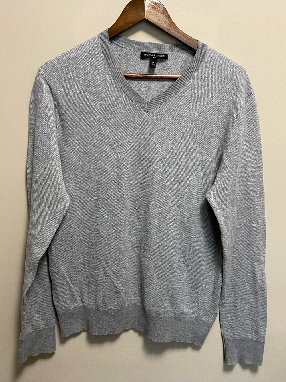 Banana Republic Heather Gray V-Neck Cotton Sweater Men’s Medium